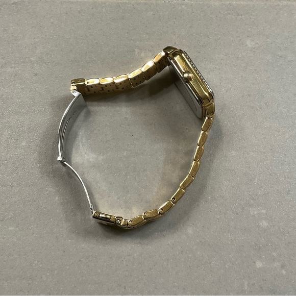 Citizen Eco Drive Mother of Pearl, Gold Tone, Swarovski Crystal, Womens Watch - Picture 6 of 9